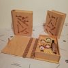 Buchcover Schatulle Geschenkbox mit Verschluss aus Holz Buche